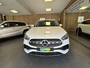 Mercedes-Benz GLA 200 AMG Line