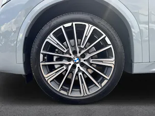 BMW iX2 30 M Sport xDrive U10 (CH) AHK