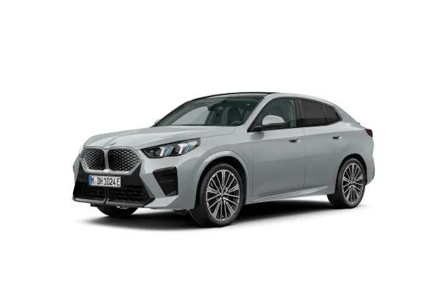 BMW iX2 30 M Sport xDrive U10 (CH) AHK 📍