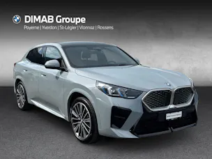 BMW iX2 30 M Sport xDrive U10 (CH) AHK