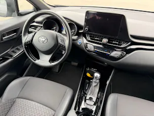 Toyota C-HR 1.8 VVTi HSD Trend