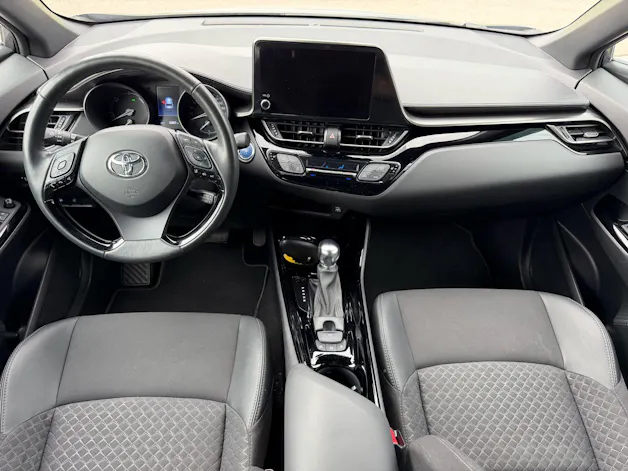 Toyota C-HR 1.8 VVTi HSD Trend