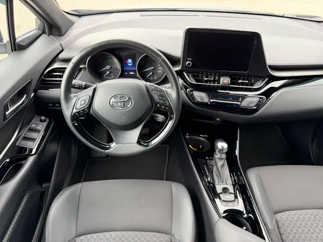 Toyota C-HR 1.8 VVTi HSD Trend