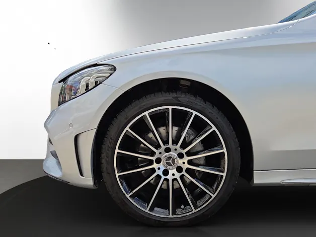 Mercedes-Benz C 200 AMG Line 4Matic 9G-Tronic