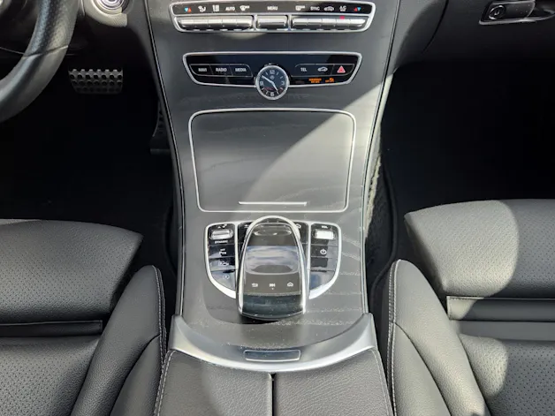 Mercedes-Benz C 200 AMG Line 4Matic 9G-Tronic