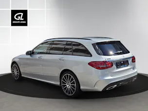 Mercedes-Benz C 200 AMG Line 4Matic 9G-Tronic