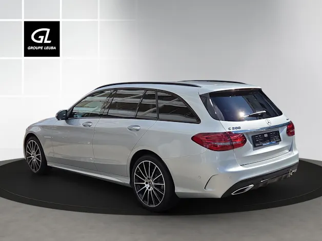 Mercedes-Benz C 200 AMG Line 4Matic 9G-Tronic