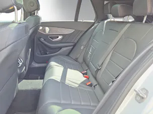Mercedes-Benz C 200 AMG Line 4Matic 9G-Tronic