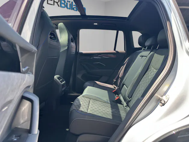 VW Tiguan 2.0 TDI SCR R-Line United 4Motion DSG