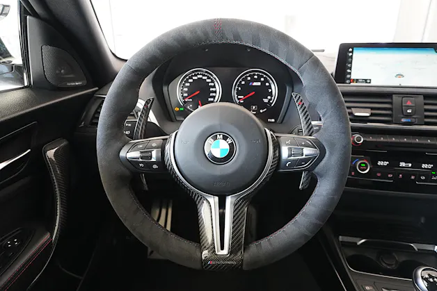 BMW M2 CS