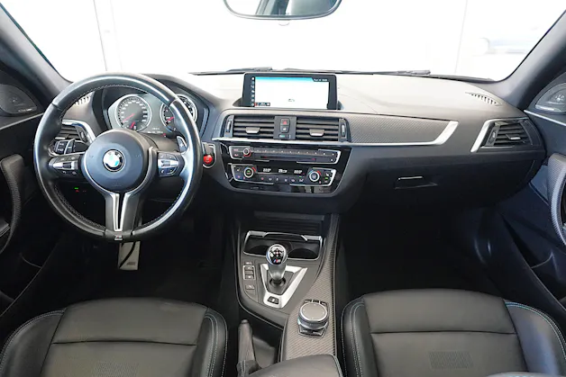 BMW M2 Competition Drivelogic