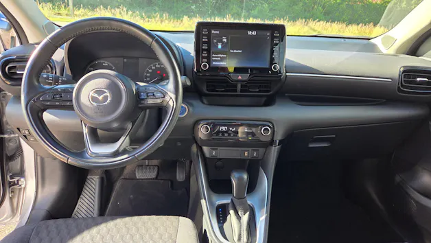 Mazda 2 Hybrid Agile