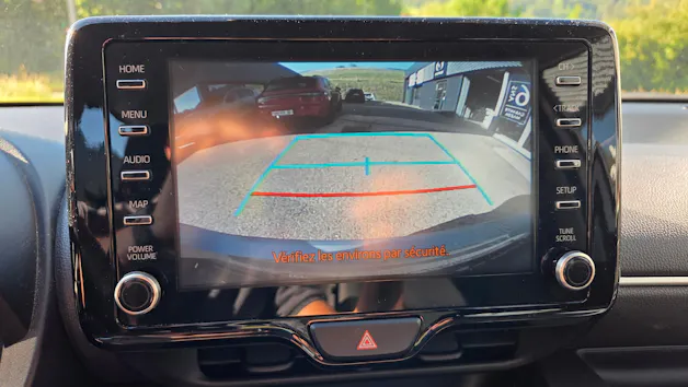 Mazda 2 Hybrid Agile