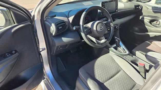 Mazda 2 Hybrid Agile
