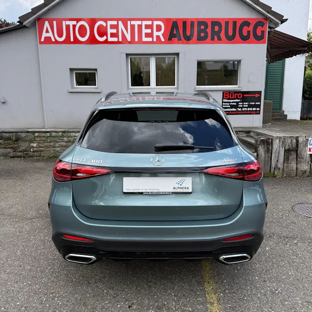 Mercedes-Benz GLC 300 AMG LINE 4Matic 9G-Tronic *CH-FAHRZEUG - 4 JAHRE GARANTIE - PANORAMA-DACH*