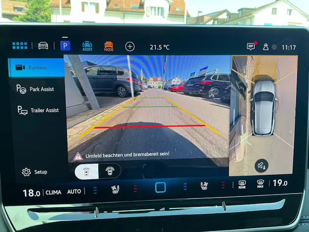 VW Tiguan 2.0 TSI 265 PS 4Motion R-Line *** PANORAMADACH & ANHÄNGERKUPPLUNG ***