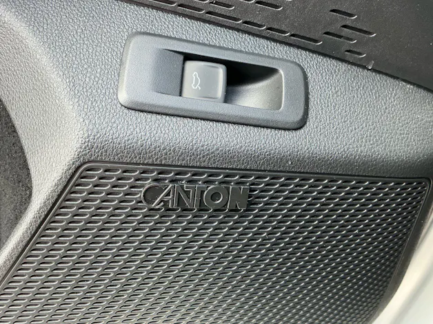 Škoda Octavia Combi 2.0 TSI RS *** 265 PS *** FACELIFT MODEL MIT ANHÄNGERKUPPLUNG ***