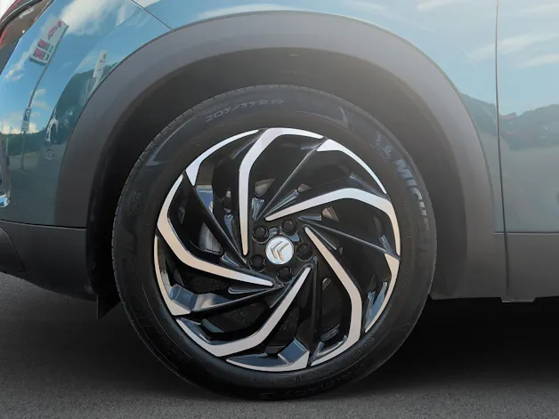 Citroën C5 Aircross 1.6i Shine EAT8