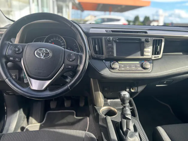 Toyota RAV-4 2.0 16V