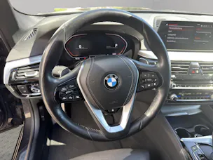 BMW 540i xDrive Touring Steptronic