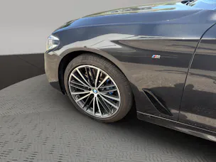 BMW 540i xDrive Touring Steptronic