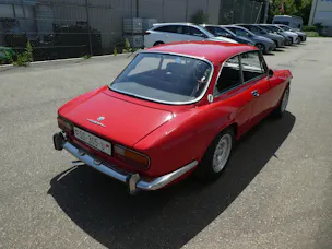 Alfa Romeo GTV 2000 Bertone Veteran
