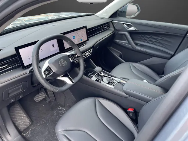 MG HS 1.5 Hybrid Luxury