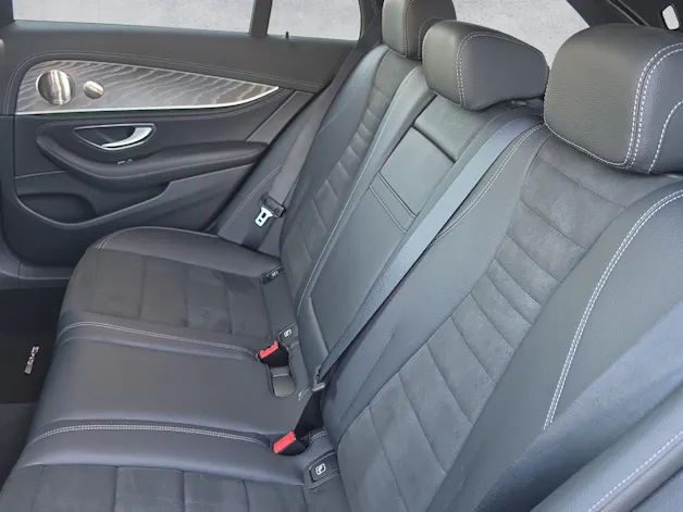 Mercedes-Benz E 450 T 4Matic AMG Line 9G-Tronic