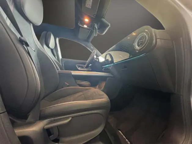 Mercedes-Benz GLB 350 85kWh EQ 4 Matic