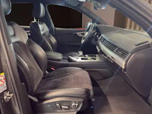 Audi Q7 50 TDI quattro tiptronic