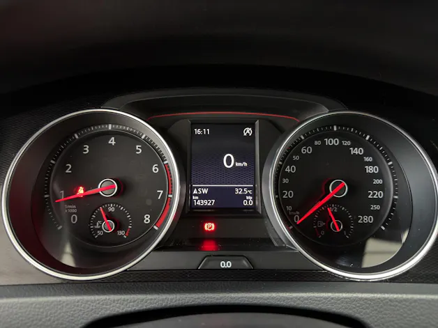 VW Golf 2.0 TSI GTI Performance