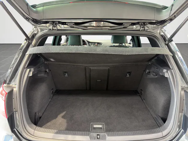 VW Golf 2.0 TSI GTI Performance