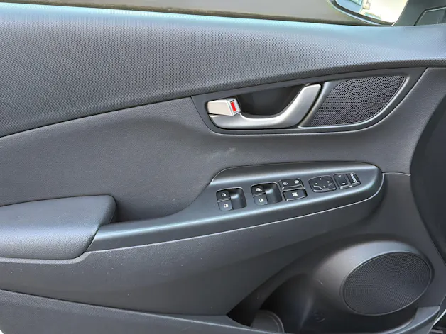 Hyundai Kona 1.6 T-GDi Launch Plus 4WD DCT