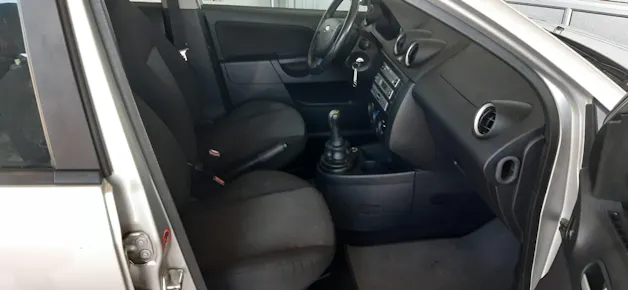 Ford Fiesta 1.4 16V Ambiente