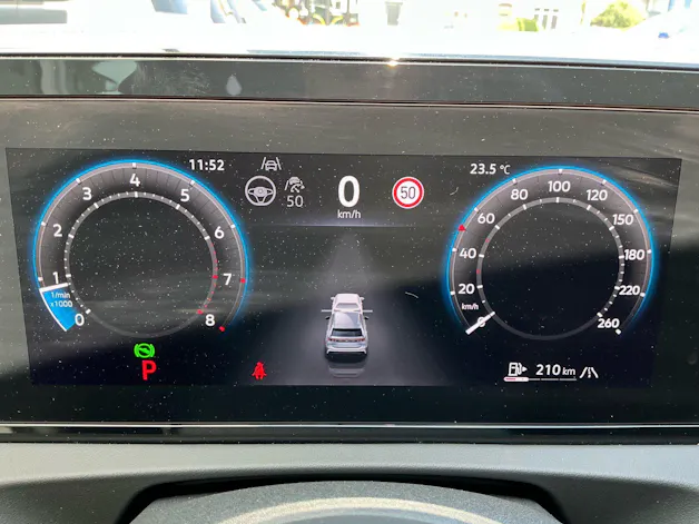 VW Tiguan 2.0 TSI 265 PS 4Motion R-Line *** PANORAMADACH & KLIMATISIERTE LEDERSITZE ***