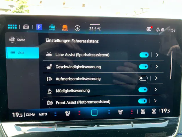 VW Tiguan 2.0 TSI 265 PS 4Motion R-Line *** PANORAMADACH & KLIMATISIERTE LEDERSITZE ***
