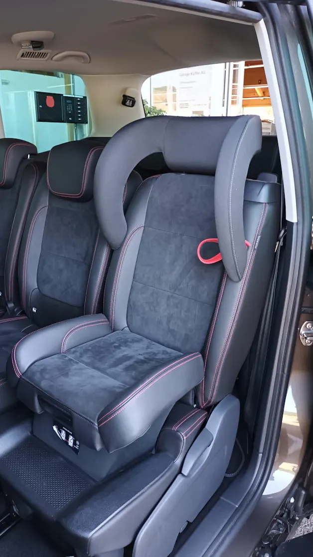 SEAT Alhambra 1.4 TSI DSG Hola FR