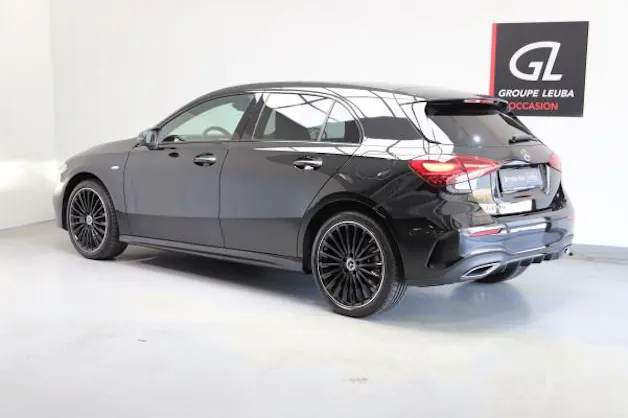 MERCEDES-BENZ A 250 e 8G-DCT