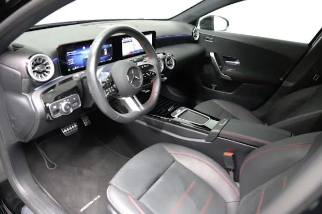 MERCEDES-BENZ A 250 4Matic 8G-DCT