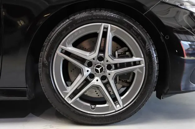 MERCEDES-BENZ A 250 4Matic 8G-DCT