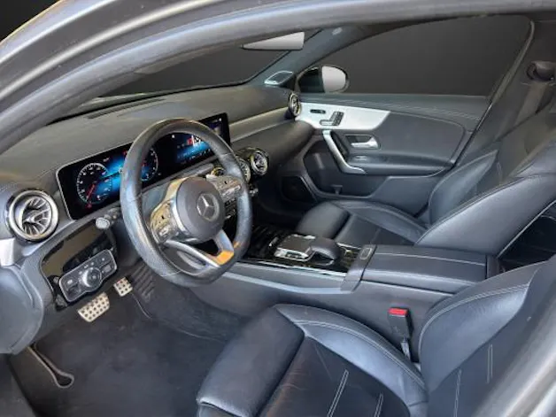 Mercedes-Benz A 250 AMG Line 4Matic