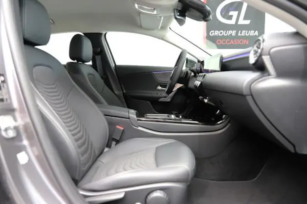 MERCEDES-BENZ A 220 4Matic 8G-DCT