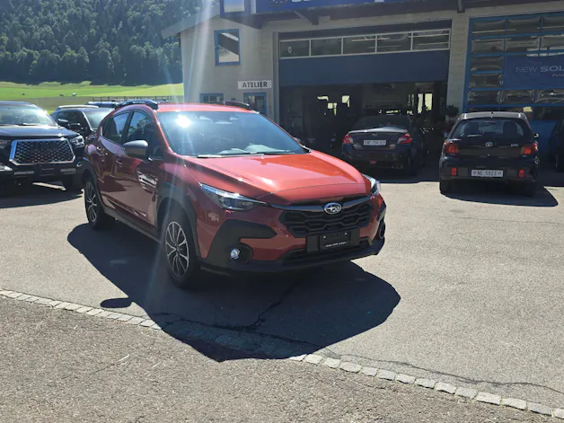 Subaru Crosstrek 2.0i e-Boxer Swiss Plus