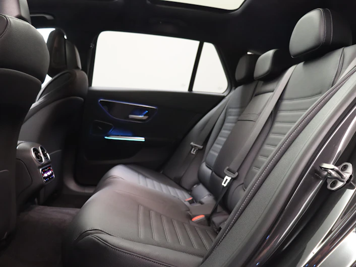 Fahrzeugbild MERCEDES-BENZ C 220