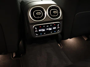 https://vehicle.imgix.net/4363087/8e01e553-be00-4409-a707-d9869242650b.JPG