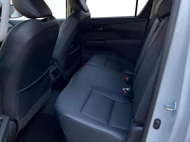 Toyota Hilux Double Cab.-Pick-up 59KWh Style