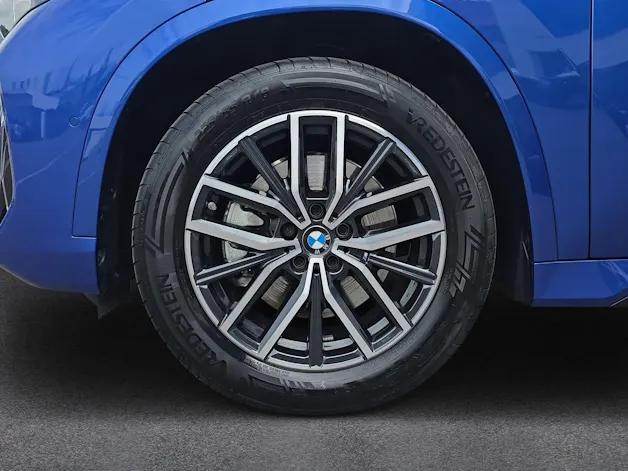 BMW X1 23i M Sport xDrive  U11 (CH) AHK
