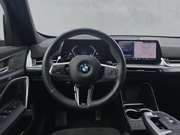 BMW X1 23i M Sport xDrive U11 (CH) AHK