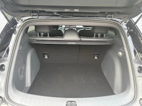 https://vehicle.imgix.net/4363120/c6cf71d3-a61d-49b5-9601-c715b5d4477c.jpg