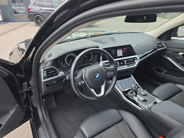 BMW 320i Sport Line G20